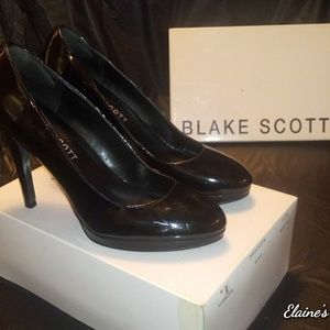 Blake Scott Betty Black Platform Pumps Sz 9M